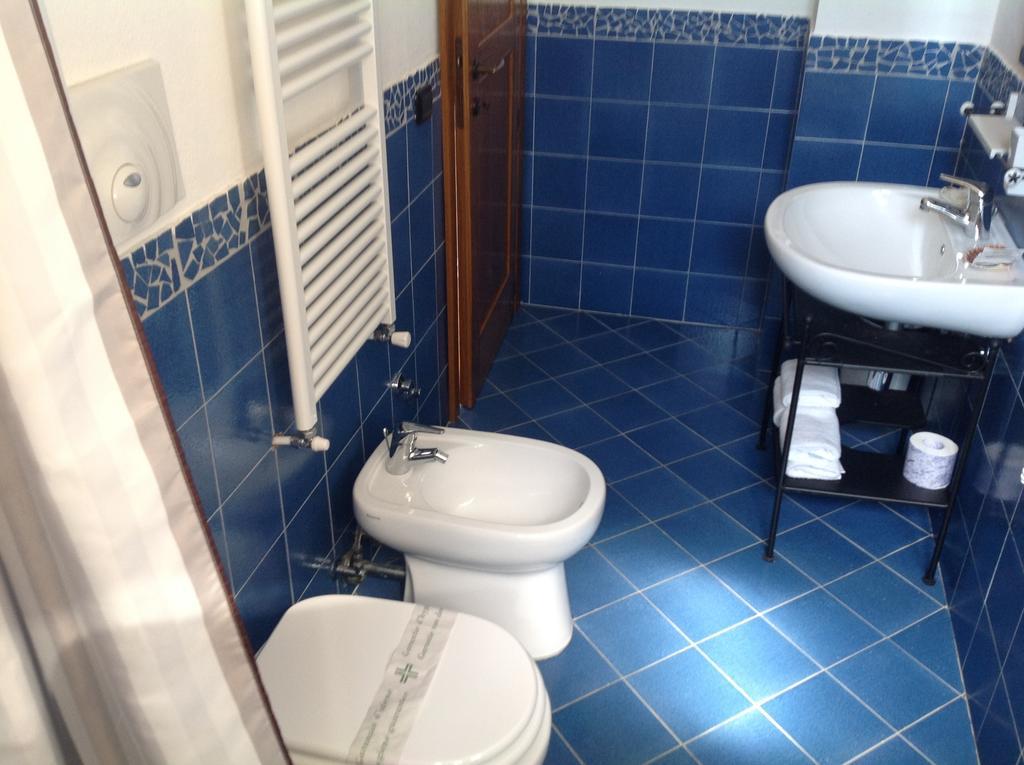 B&B Costa Di Amalfi Виетри Номер фото