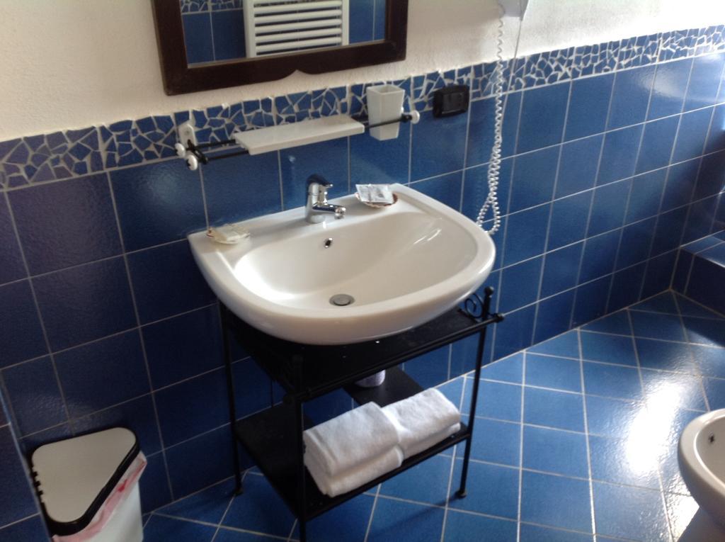 B&B Costa Di Amalfi Виетри Номер фото