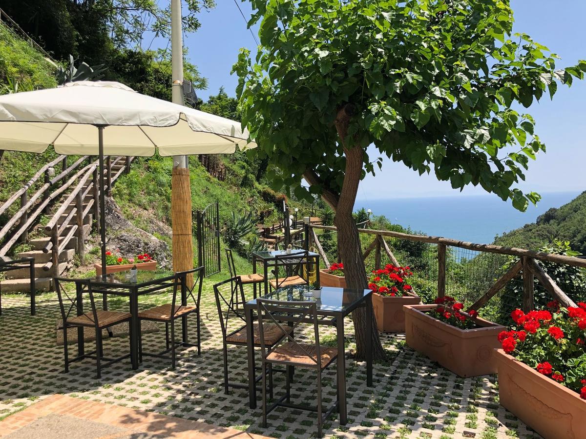 B&B Costa Di Amalfi Виетри Экстерьер фото