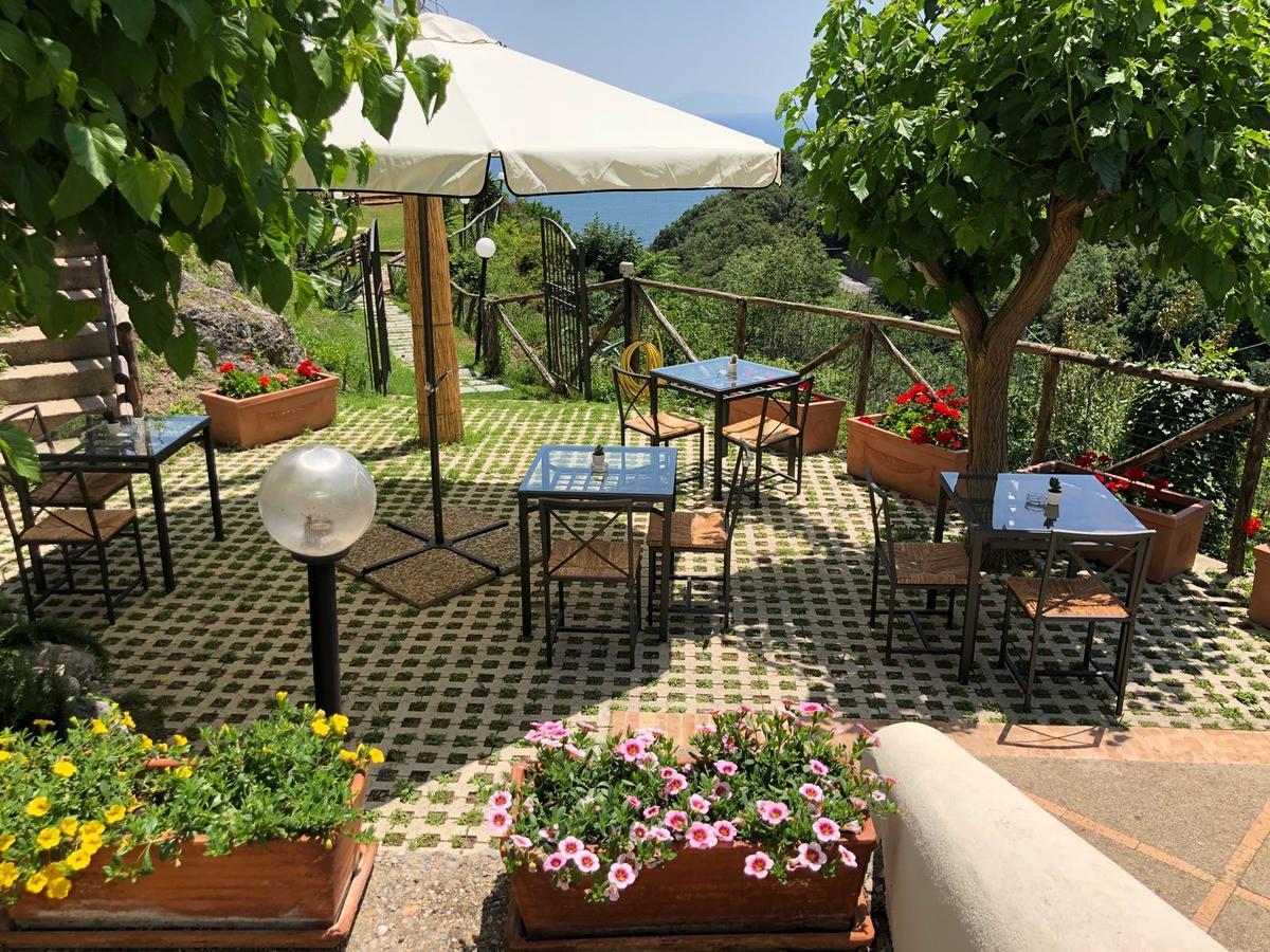 B&B Costa Di Amalfi Виетри Экстерьер фото